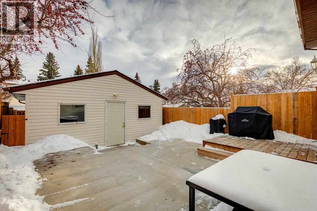 42 Cedarwood Hill Sw, Calgary, Alberta  T2W 3H5 - Photo 25 - A2276425