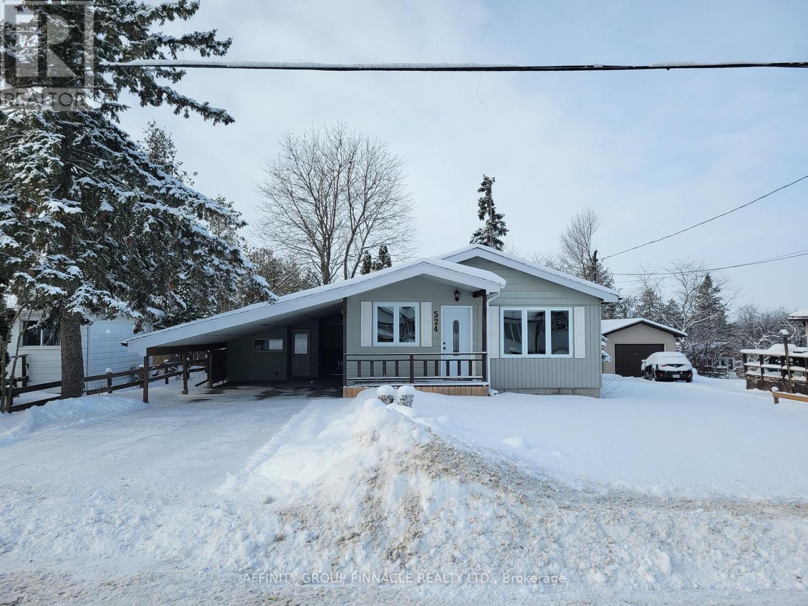 524 SARAH STREET, Brock, Ontario