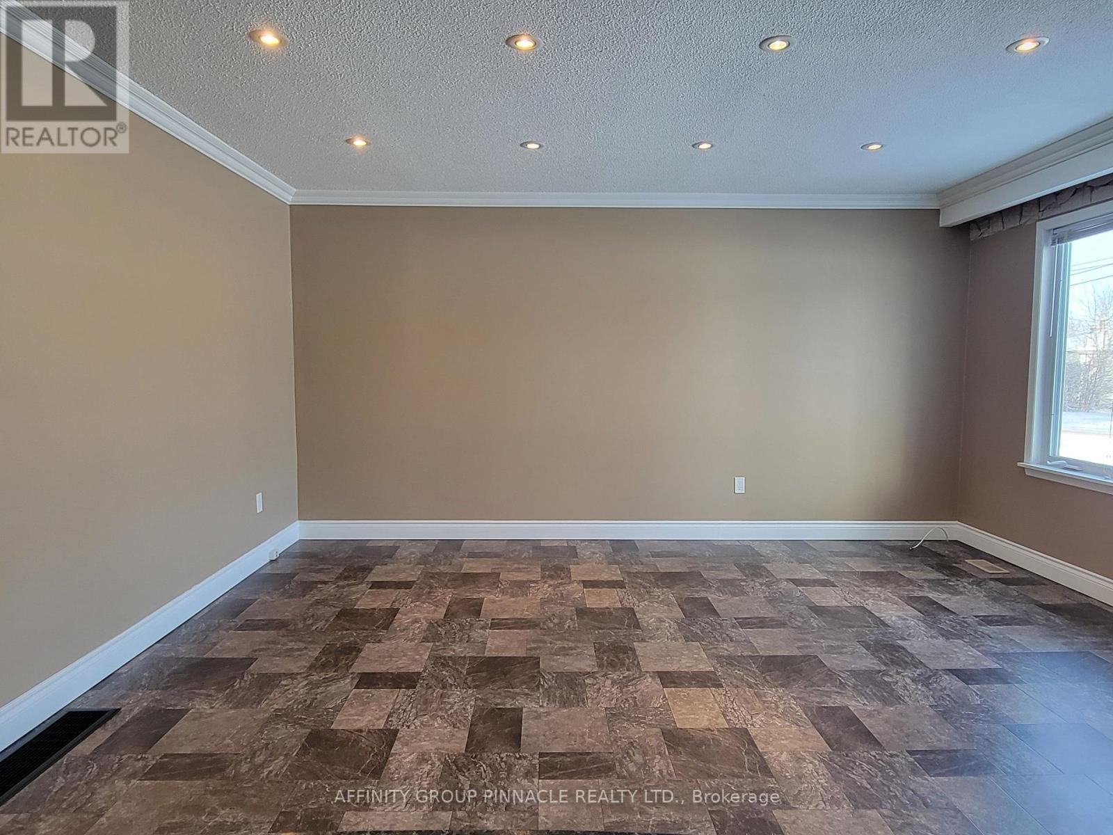 524 Sarah Street, Brock, Ontario  L0K 1A0 - Photo 17 - N12668256