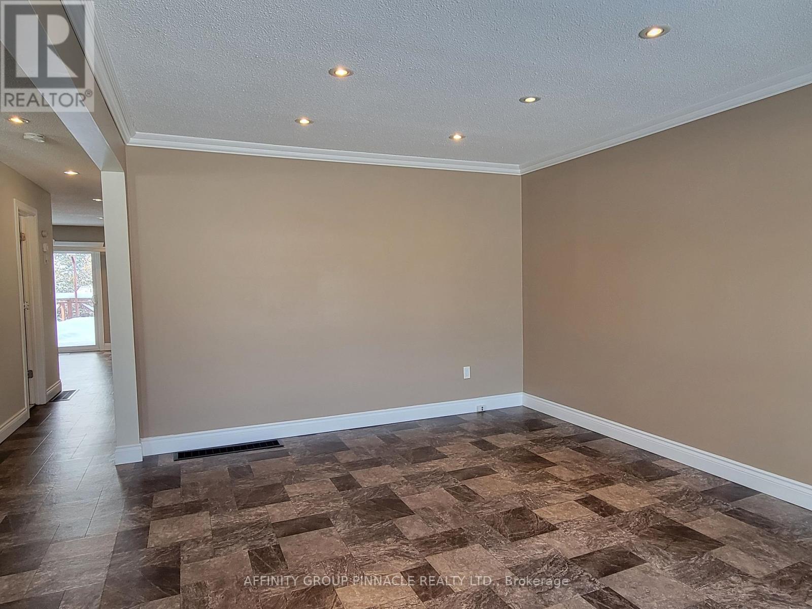 524 Sarah Street, Brock, Ontario  L0K 1A0 - Photo 19 - N12668256