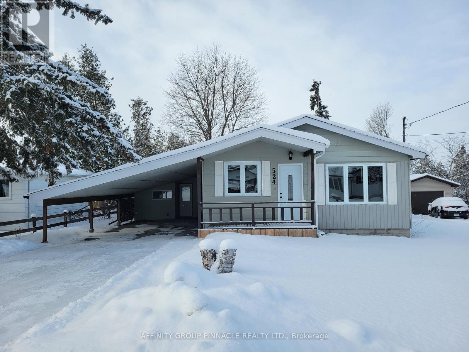 524 Sarah Street, Brock, Ontario  L0K 1A0 - Photo 2 - N12668256