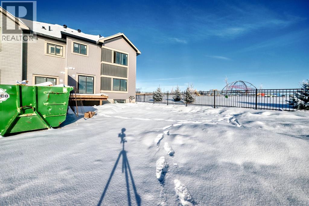 524 Heritage Boulevard, Cochrane, Alberta  T4C 2J8 - Photo 37 - A2265581