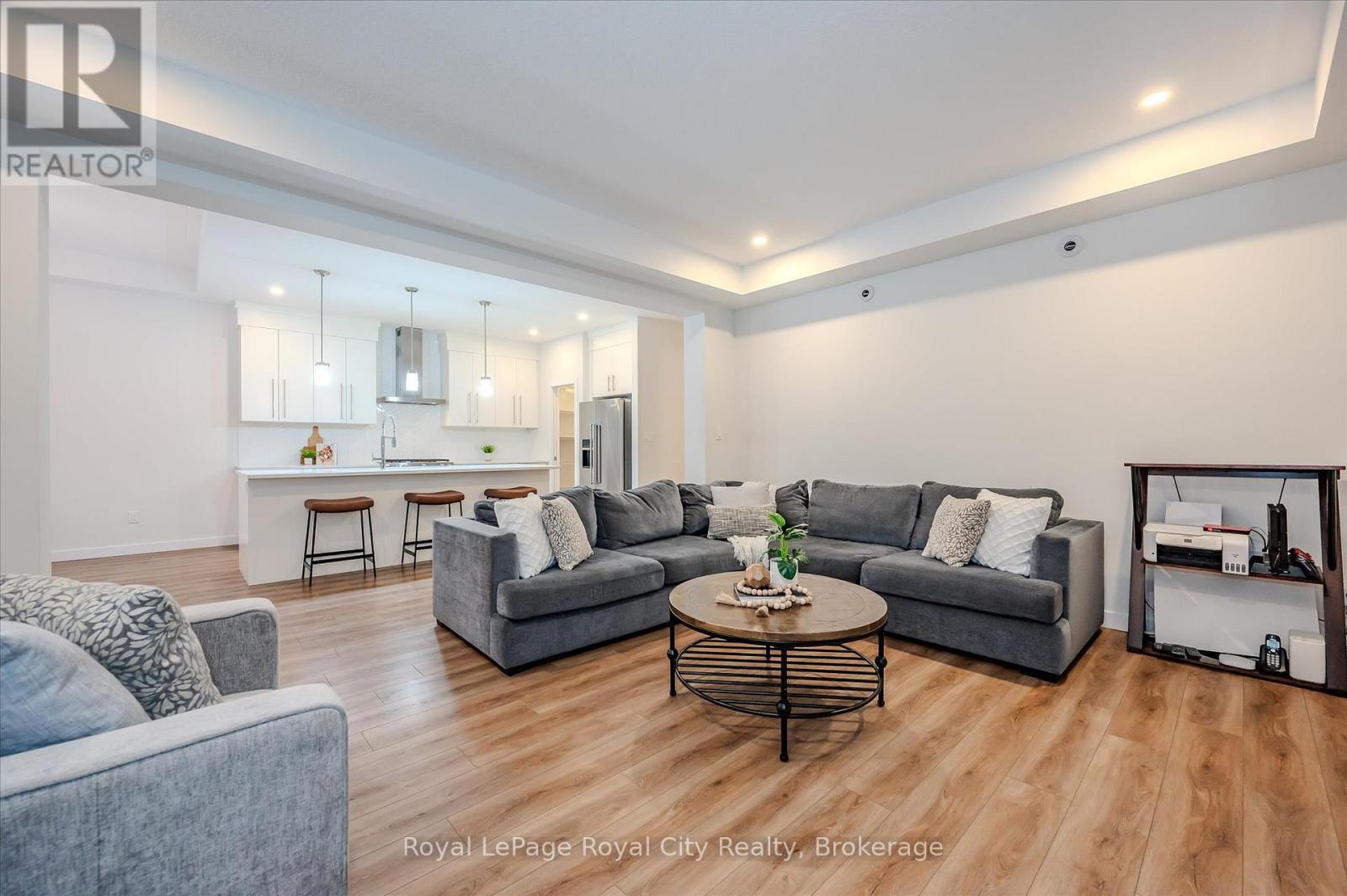 49 Ryder Avenue, Guelph, Ontario N1G 0H1 - Photo 10 - X12668080