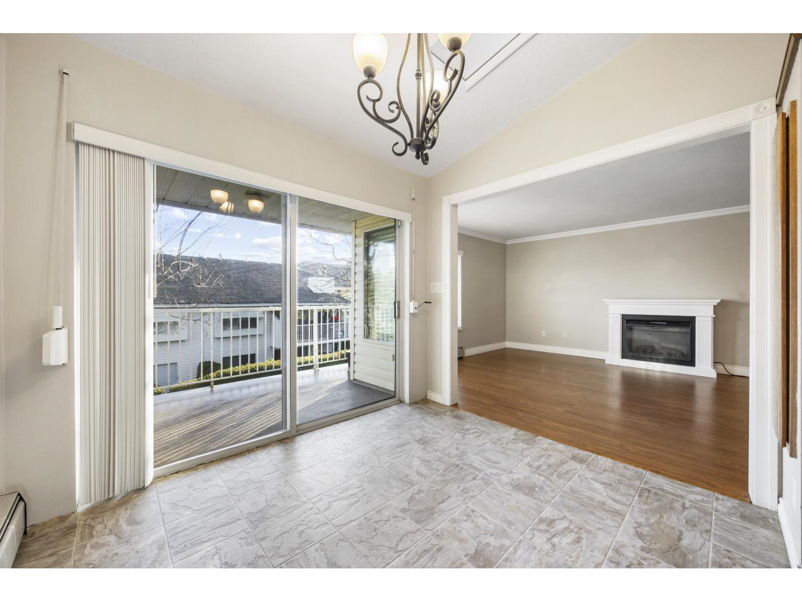 9 3054 Trafalgar Street, Abbotsford, British Columbia V2S 7X6 - Photo 9 - R3075354