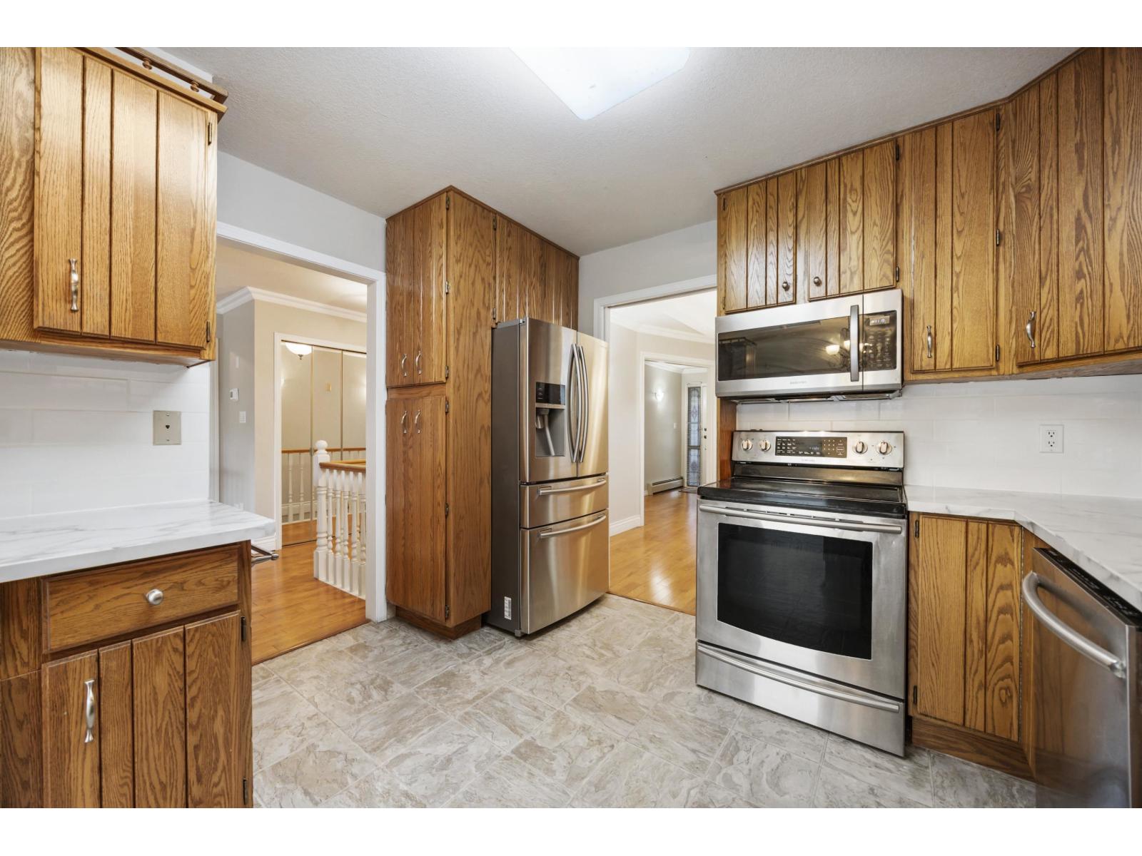 9 3054 Trafalgar Street, Abbotsford, British Columbia V2S 7X6 - Photo 6 - R3075354