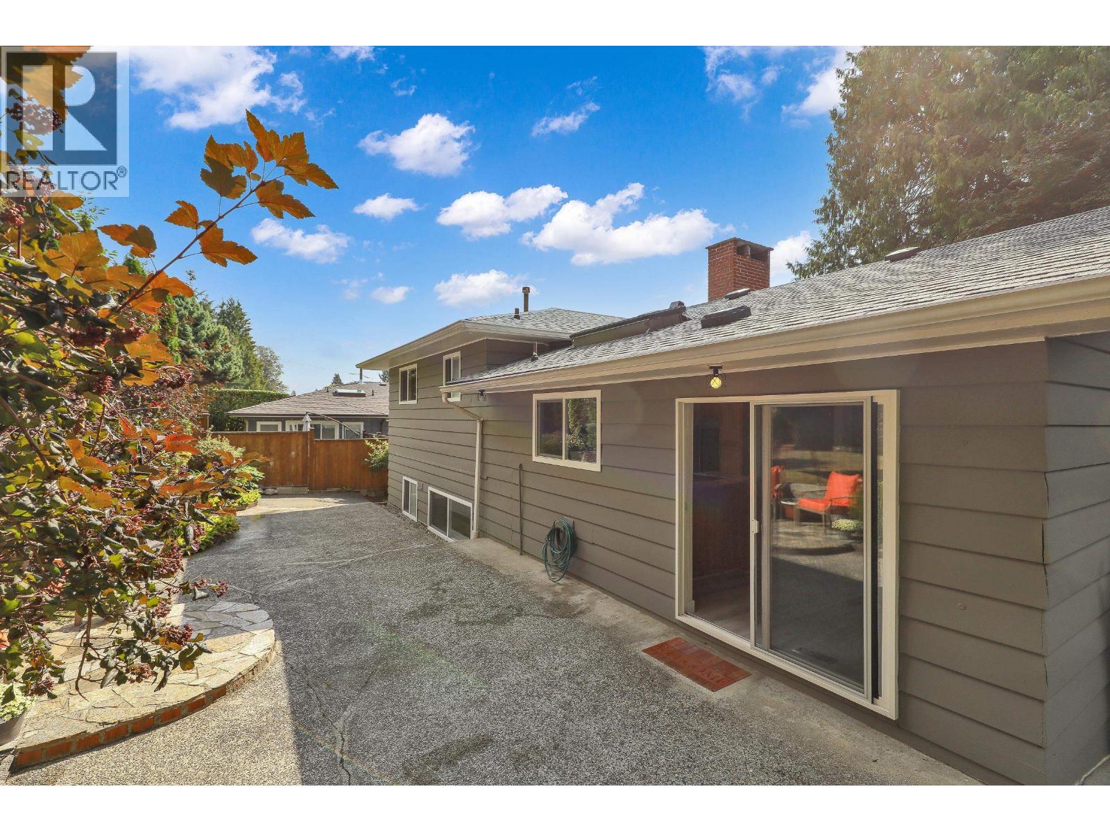 732 E 29th Street, North Vancouver, British Columbia  V7K 1B3 - Photo 21 - R3076045