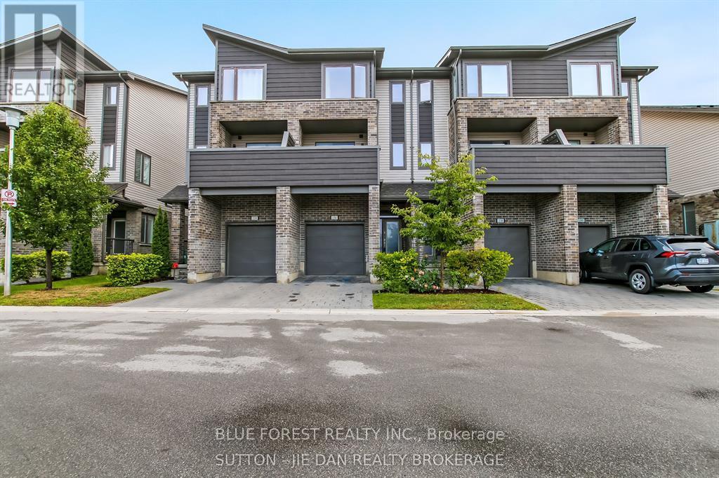 90 - 1960 DALMAGARRY ROAD, London North, Ontario