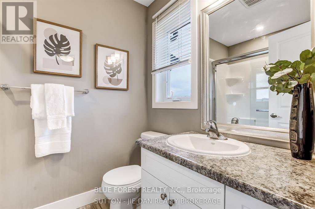 90 - 1960 Dalmagarry Road, London North, Ontario  N6G 0T8 - Photo 17 - X12667898