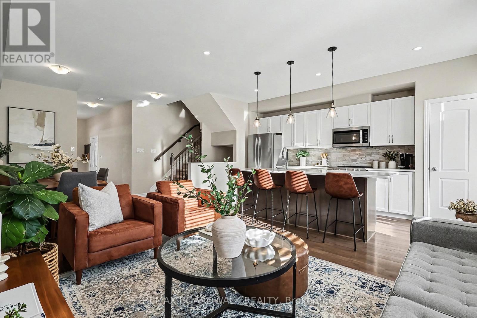 832 June Grass Street, Ottawa, Ontario  K4A 1H4 - Photo 14 - X12667866