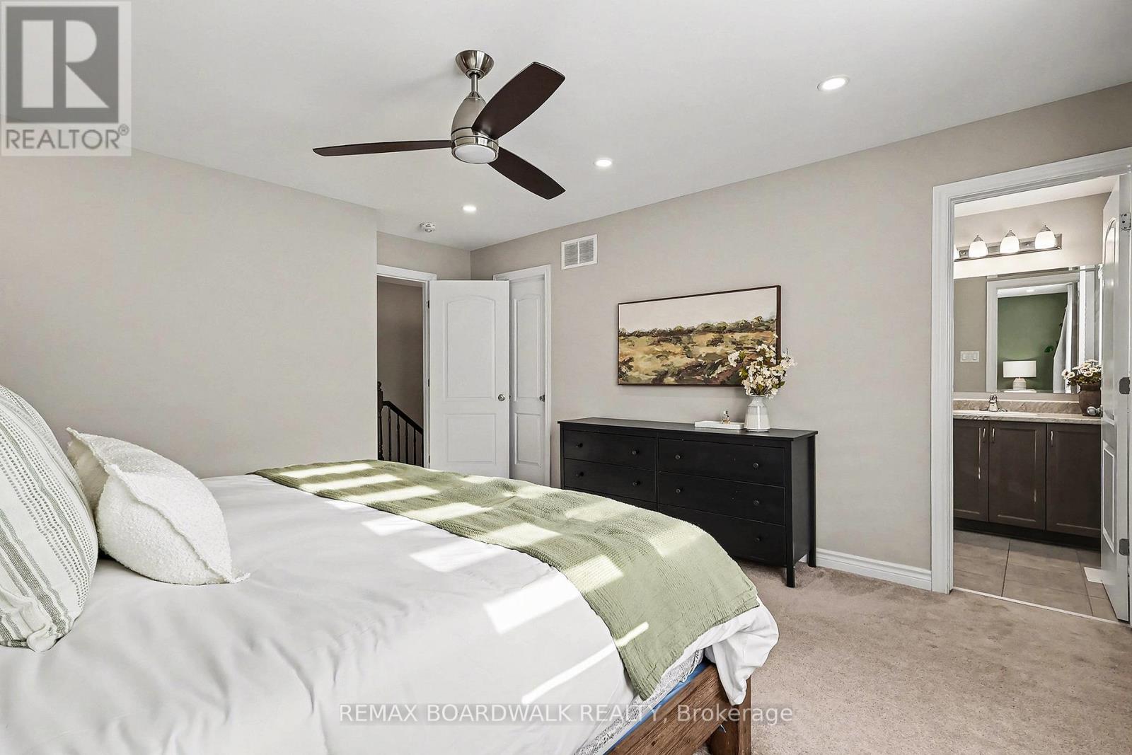 832 June Grass Street, Ottawa, Ontario  K4A 1H4 - Photo 16 - X12667866