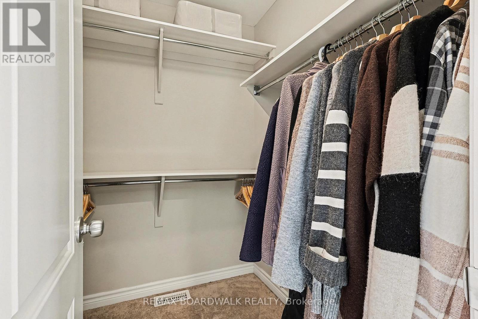 832 June Grass Street, Ottawa, Ontario  K4A 1H4 - Photo 18 - X12667866