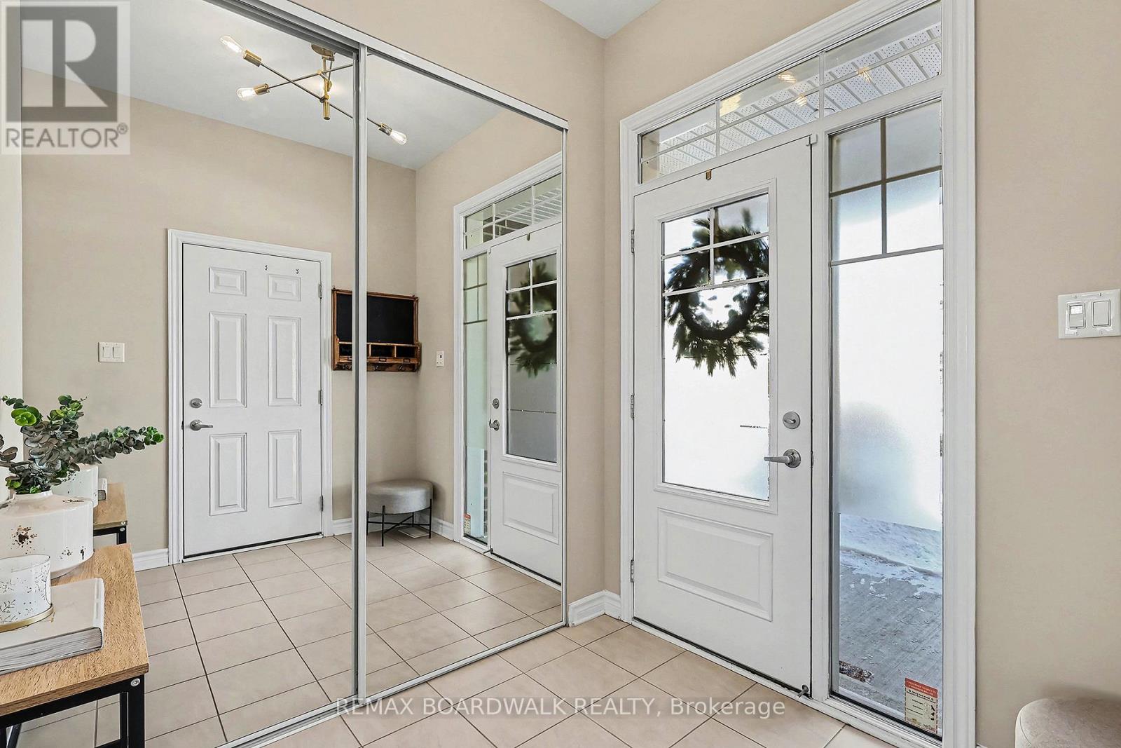 832 June Grass Street, Ottawa, Ontario  K4A 1H4 - Photo 2 - X12667866