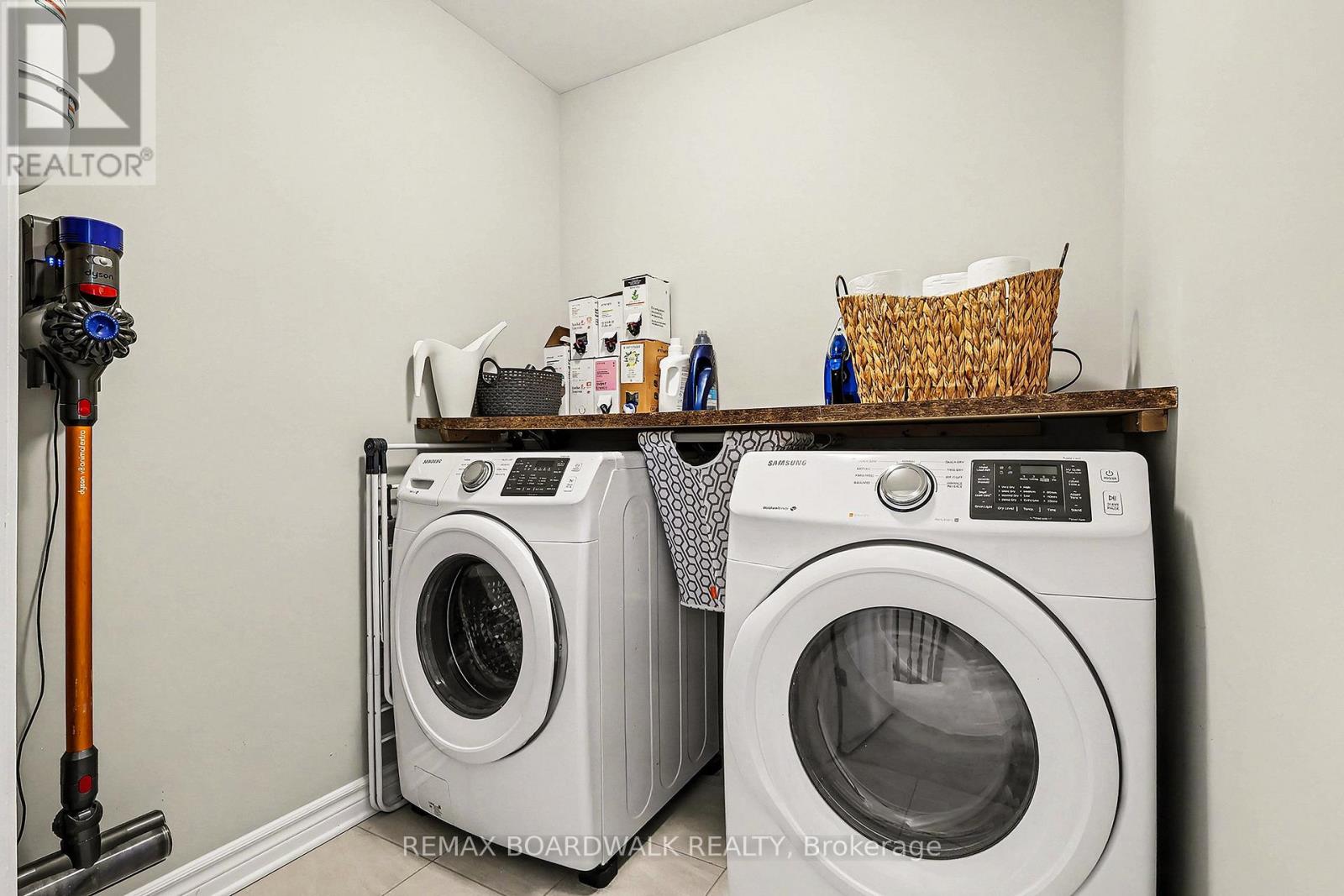 832 June Grass Street, Ottawa, Ontario  K4A 1H4 - Photo 25 - X12667866