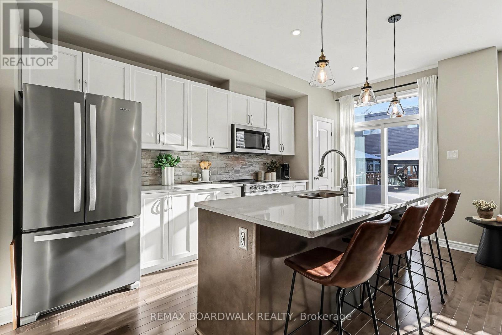 832 June Grass Street, Ottawa, Ontario  K4A 1H4 - Photo 7 - X12667866