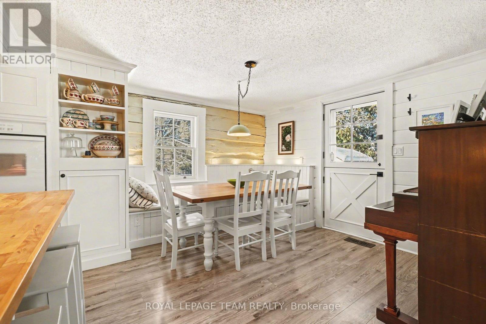 5954 Ottawa Street, Ottawa, Ontario  K0A 2Z0 - Photo 11 - X12668044