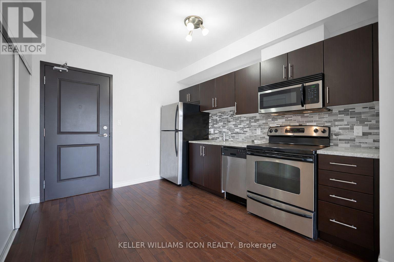 320 - 429 Kent Street, Ottawa, Ontario  K2P 1B5 - Photo 12 - X12668226