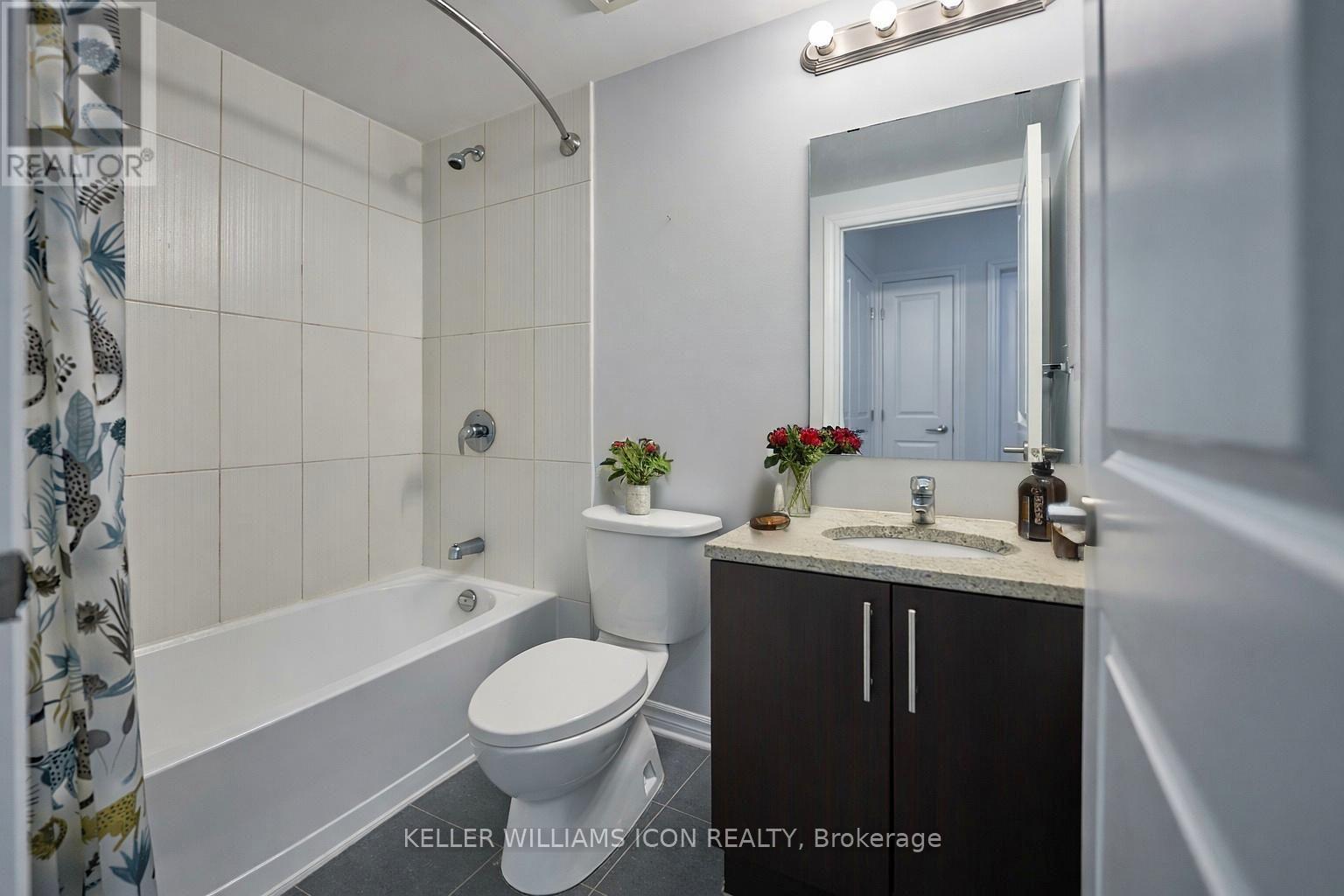 320 - 429 Kent Street, Ottawa, Ontario  K2P 1B5 - Photo 15 - X12668226