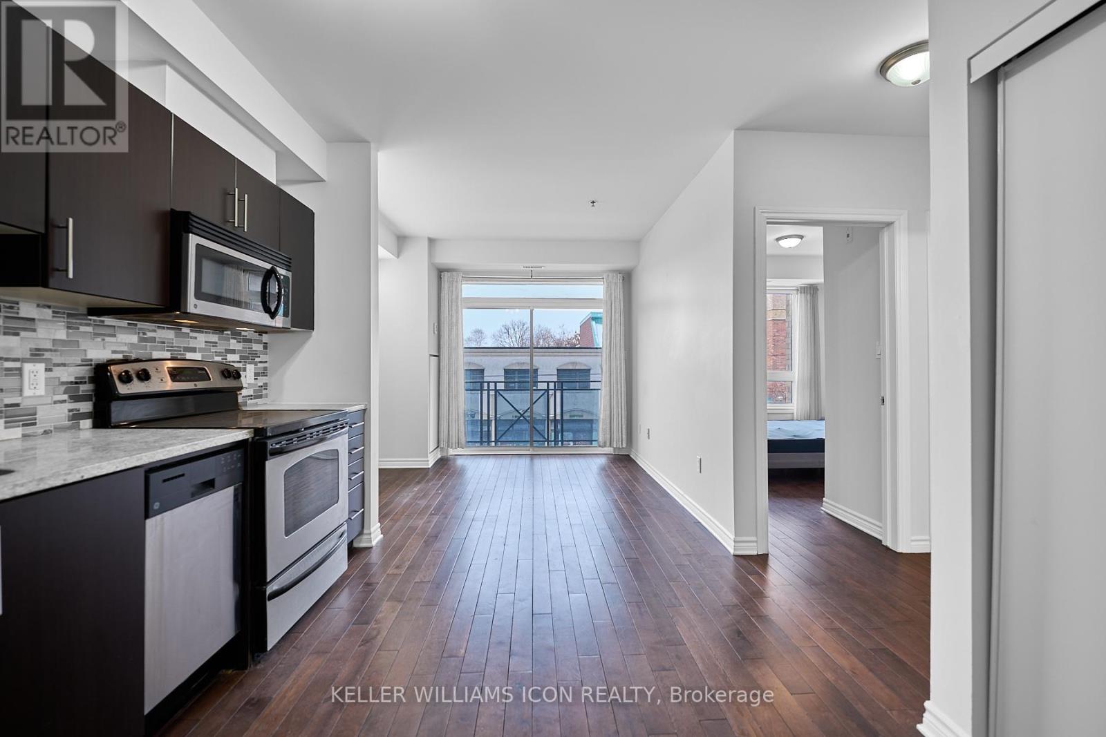 320 - 429 Kent Street, Ottawa, Ontario  K2P 1B5 - Photo 8 - X12668226