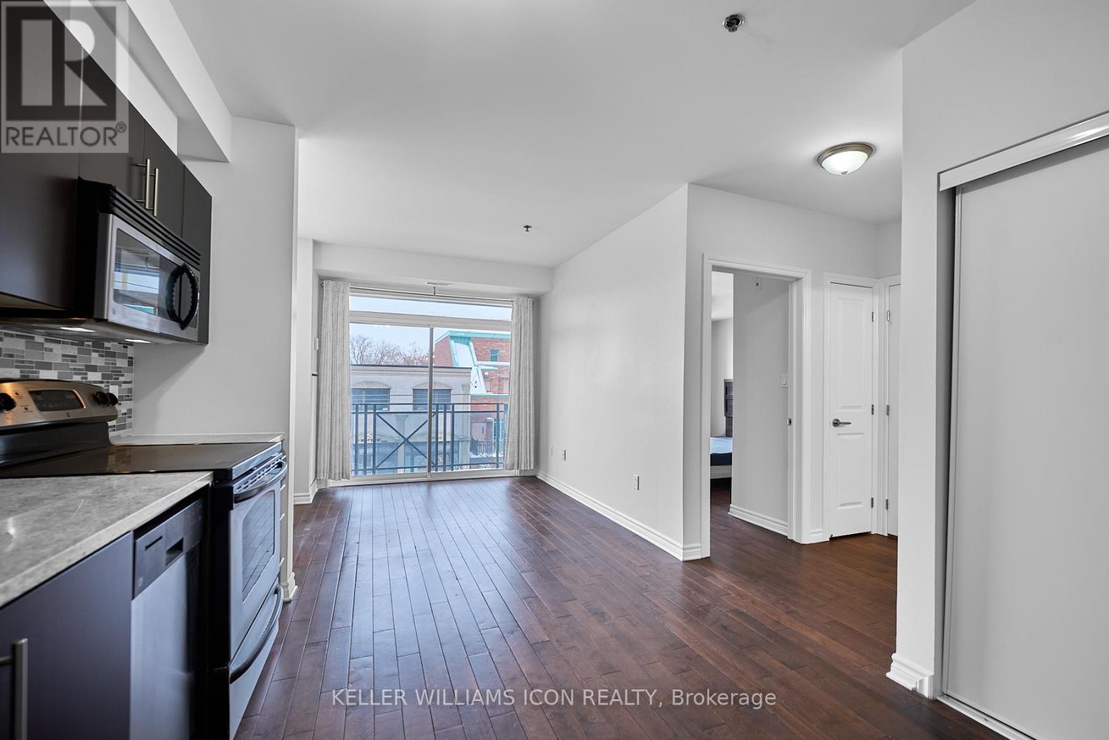 320 - 429 Kent Street, Ottawa, Ontario  K2P 1B5 - Photo 12 - X12668250