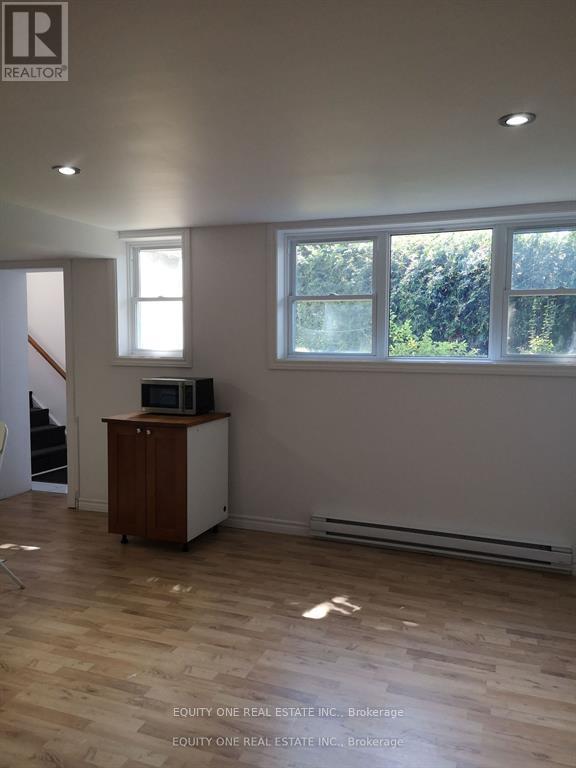 366 Maria Goretti Circle, Ottawa, Ontario  K1L 7K8 - Photo 38 - X12668264