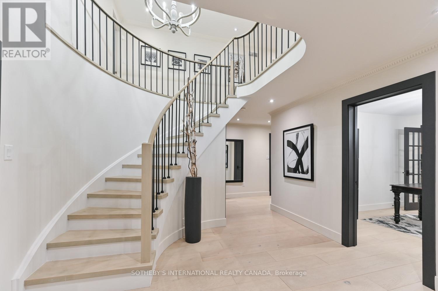 23 Hill Farm Road, King, Ontario  L0G 1N0 - Photo 4 - N12529386