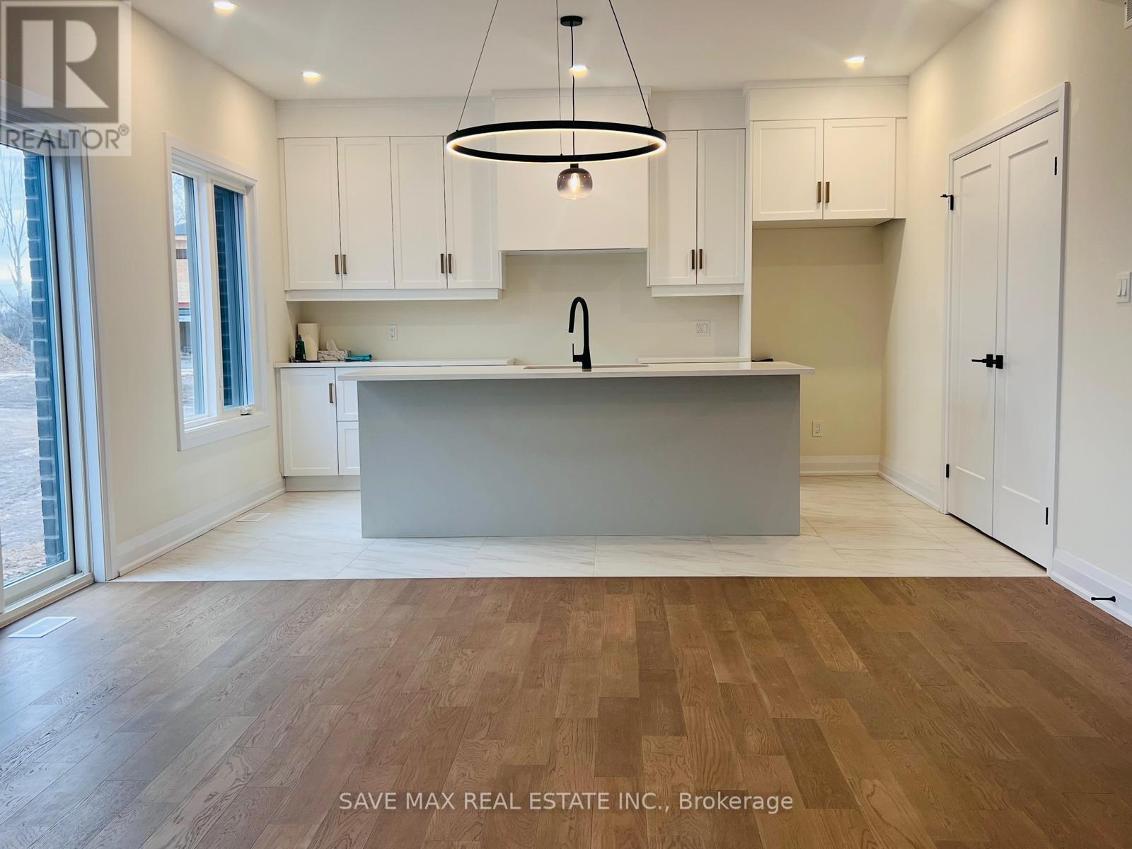 6458 Sunshine Common, Niagara Falls, Ontario  L2G 0E4 - Photo 10 - X12654778