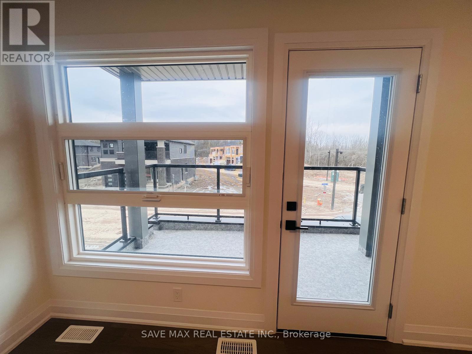 6458 Sunshine Common, Niagara Falls, Ontario  L2G 0E4 - Photo 39 - X12654778