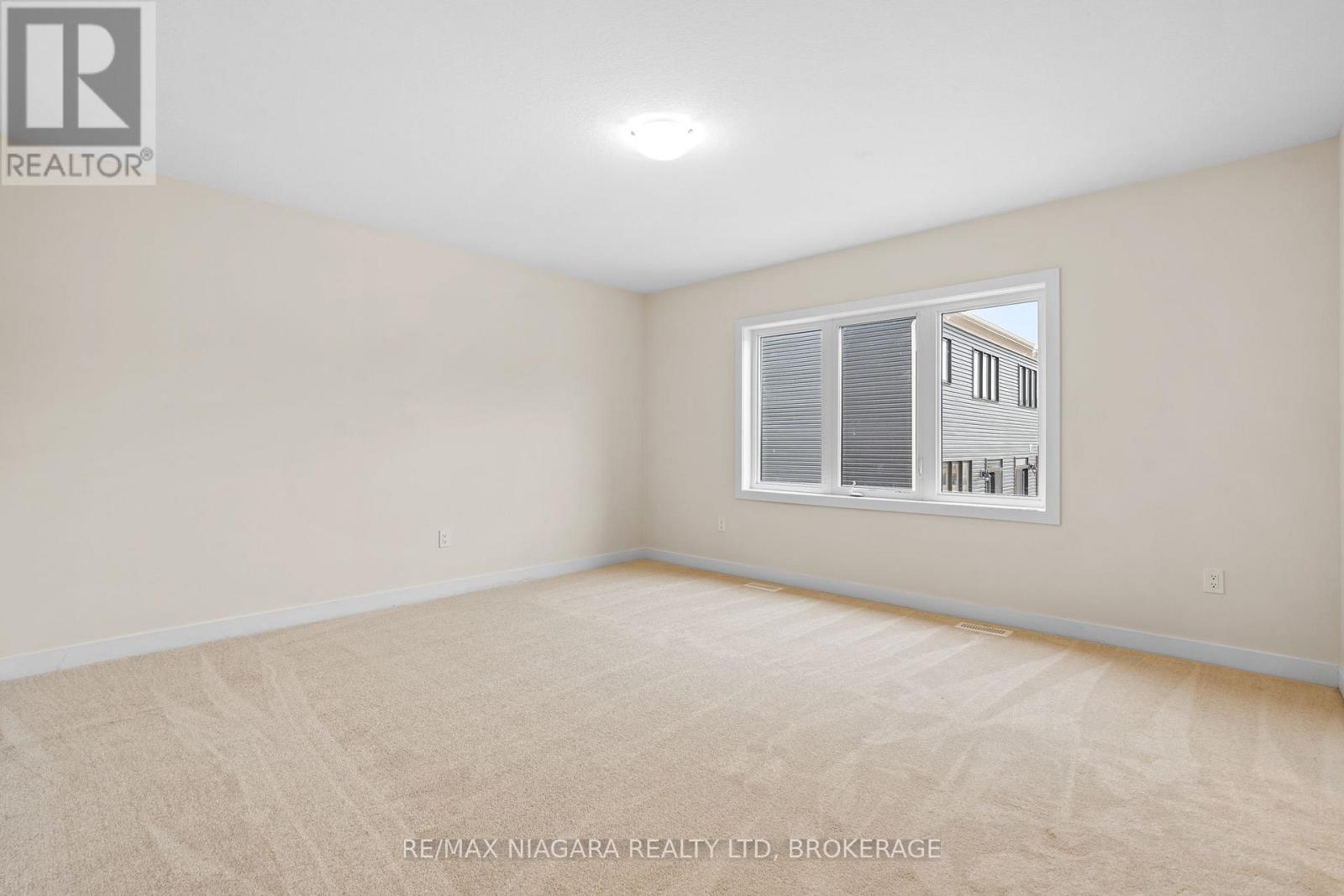 400 Eastbridge Avenue, Welland, Ontario  L3B 0M6 - Photo 9 - X12668018