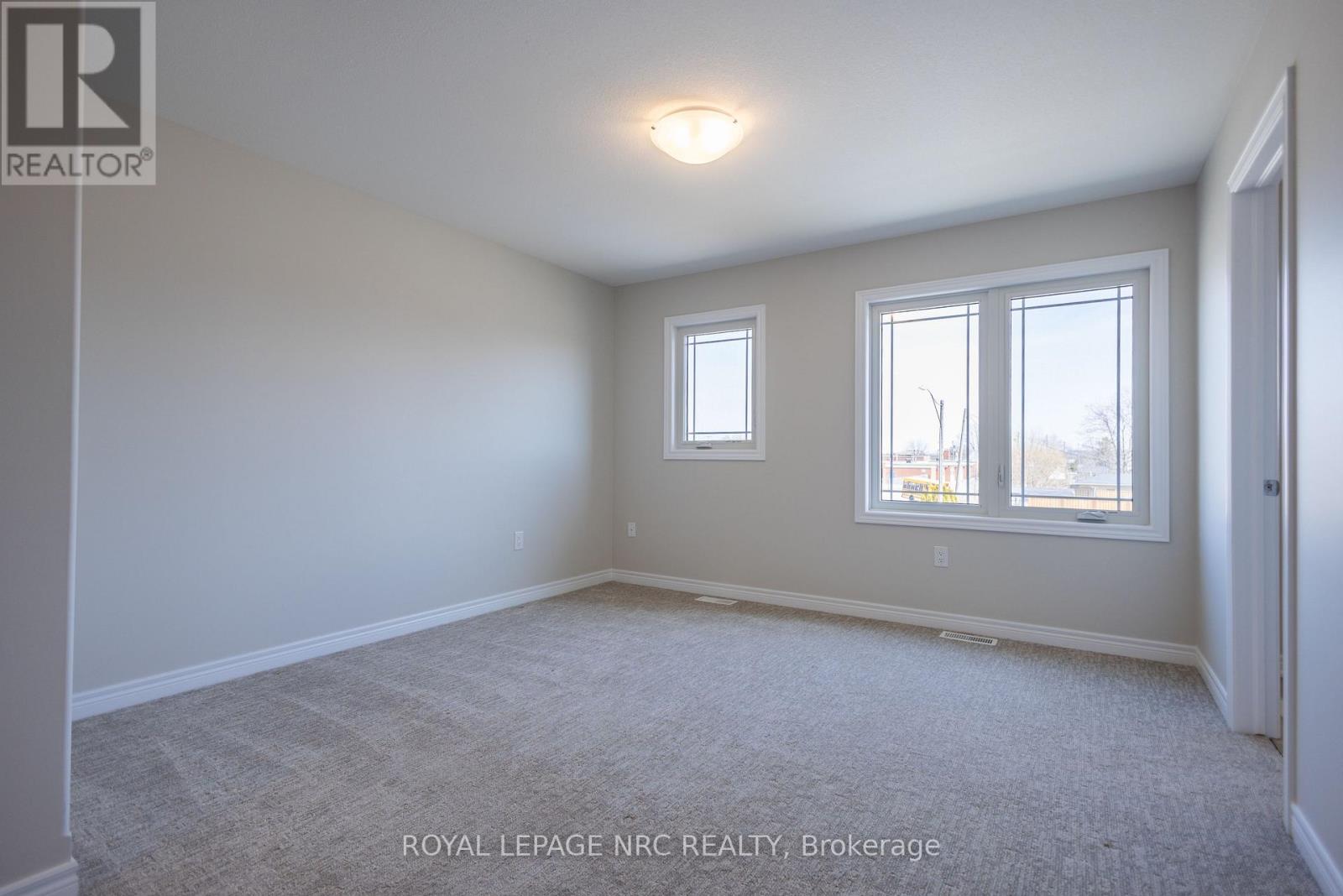 25 Mcmann Drive, Thorold, Ontario  L2V 2V5 - Photo 20 - X12668078