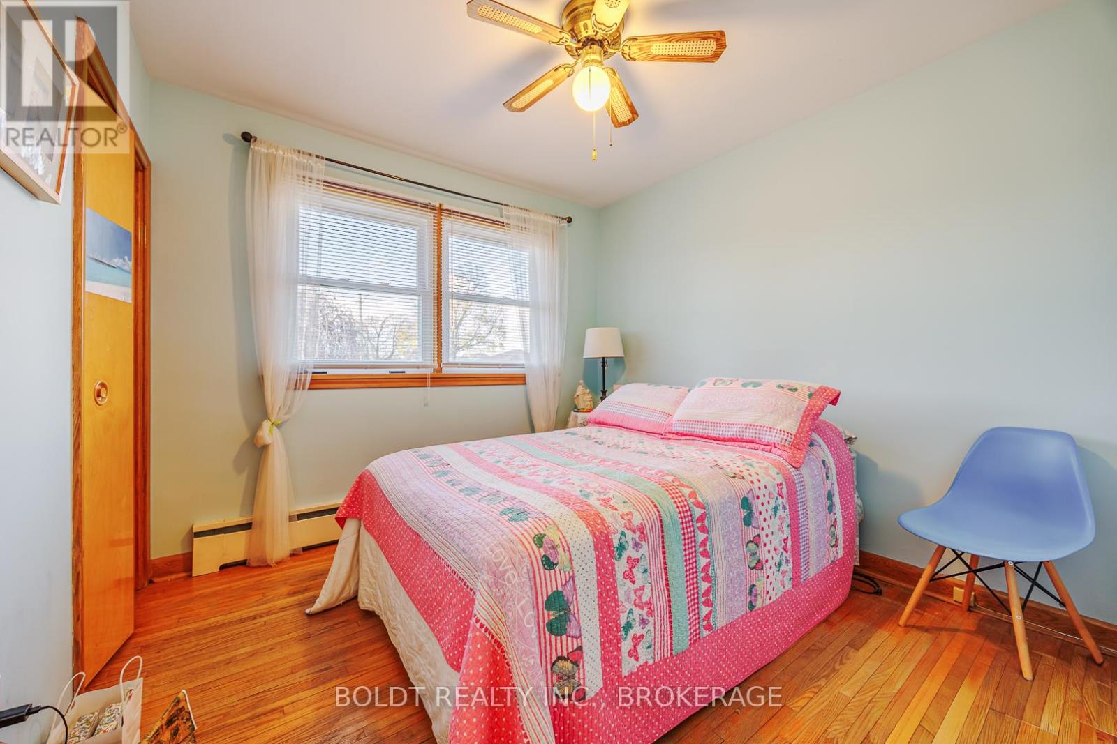 24 Winslow Crescent, Thorold, Ontario  L2V 3S1 - Photo 8 - X12668252