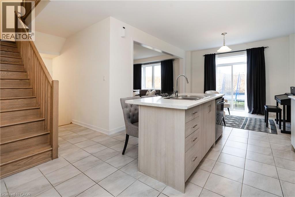 57 Monteith Drive, Brantford, Ontario  N3T 0W6 - Photo 6 - 40796408