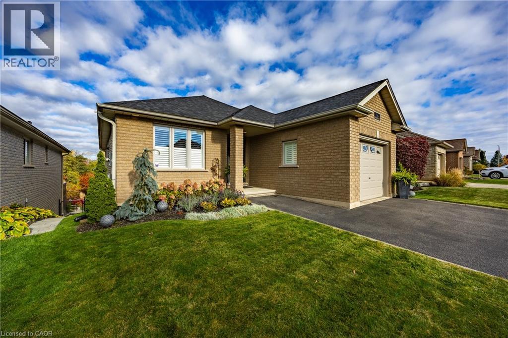 114 Mcguiness Drive, Brantford, Ontario  N3T 6R6 - Photo 2 - 40796384