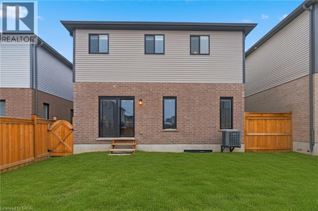 126 Tartan Avenue, Kitchener, Ontario  N2R 0N4 - Photo 38 - 40796060