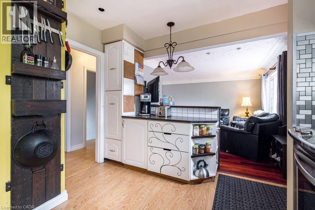 185 East 13th Street, Hamilton, Ontario  L9A 3Z6 - Photo 14 - 40776340