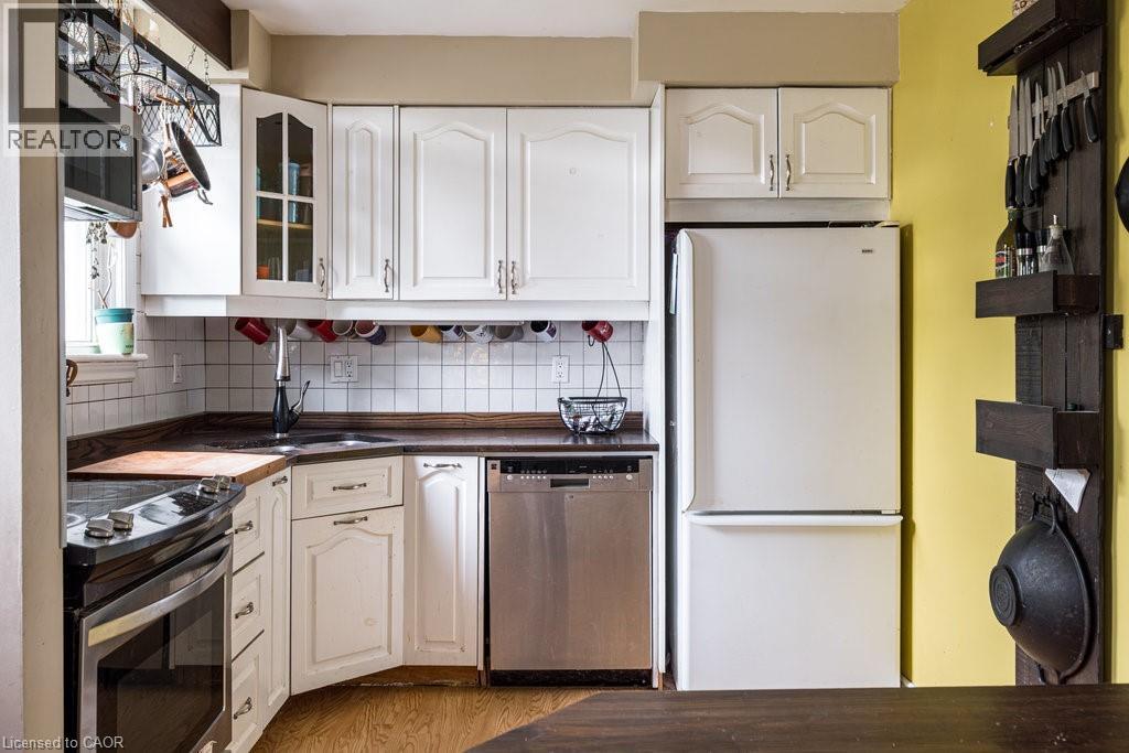 185 East 13th Street, Hamilton, Ontario  L9A 3Z6 - Photo 11 - 40776340