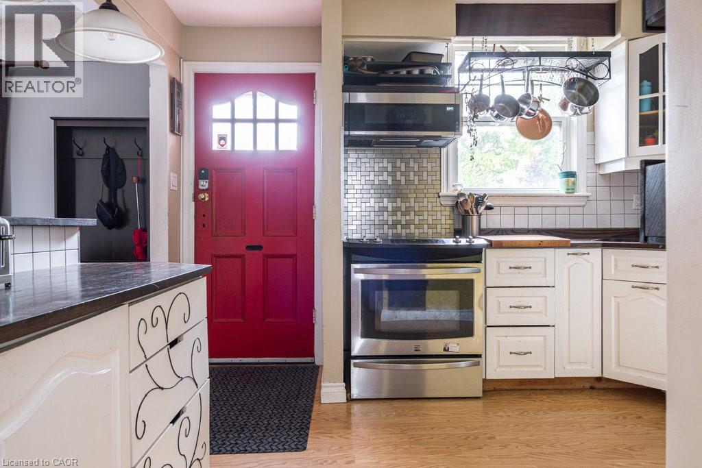 185 East 13th Street, Hamilton, Ontario  L9A 3Z6 - Photo 9 - 40776340