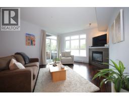 209 5682 WHARF AVENUE, Sechelt, British Columbia