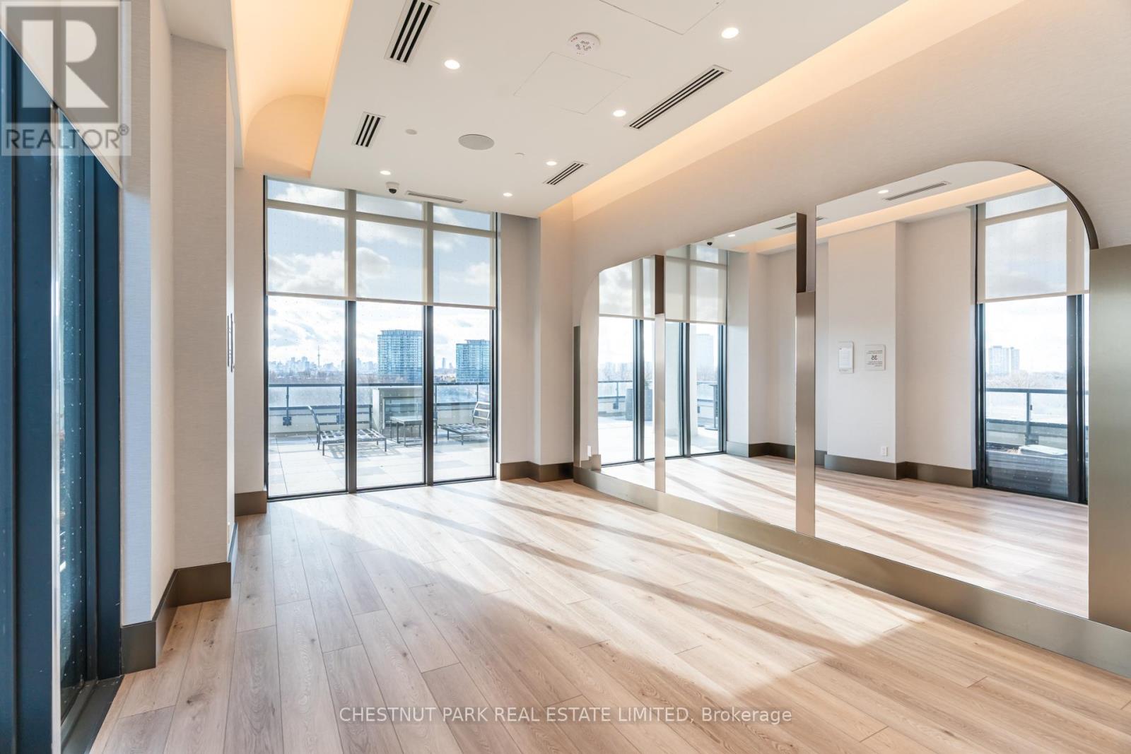 311 - 10 Inn On The Park Drive, Toronto, Ontario  M3C 0P9 - Photo 36 - C12667862