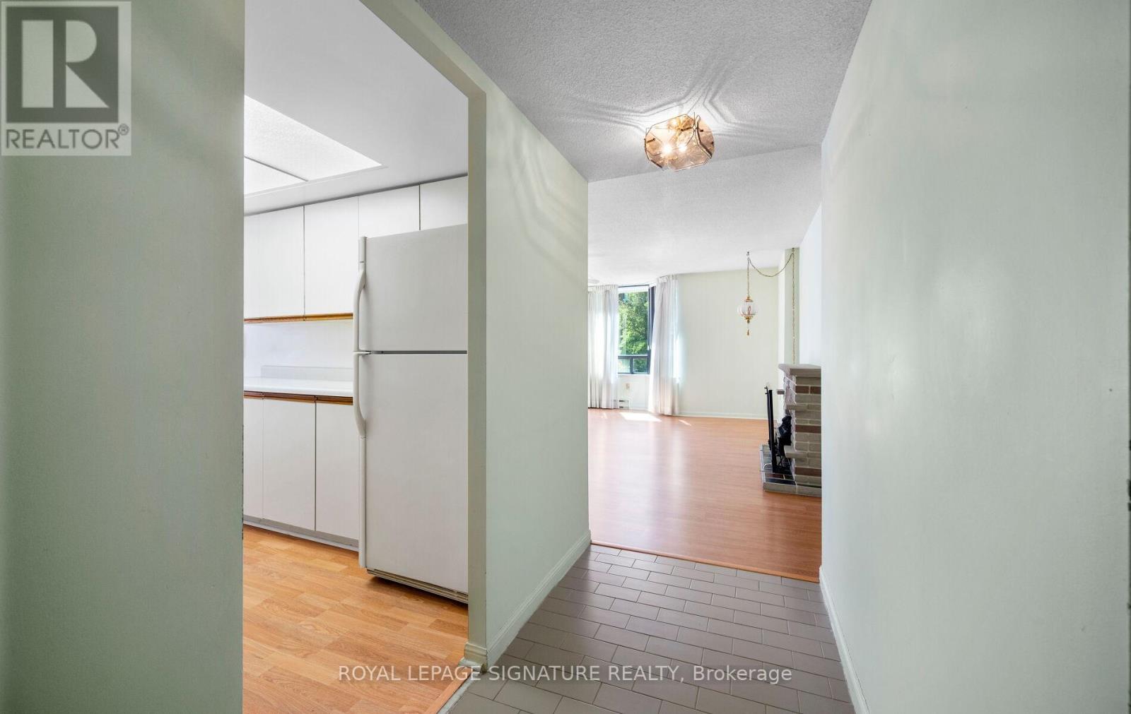 115 - 255 The Donway W, Toronto, Ontario  M3B 3M3 - Photo 12 - C12667894