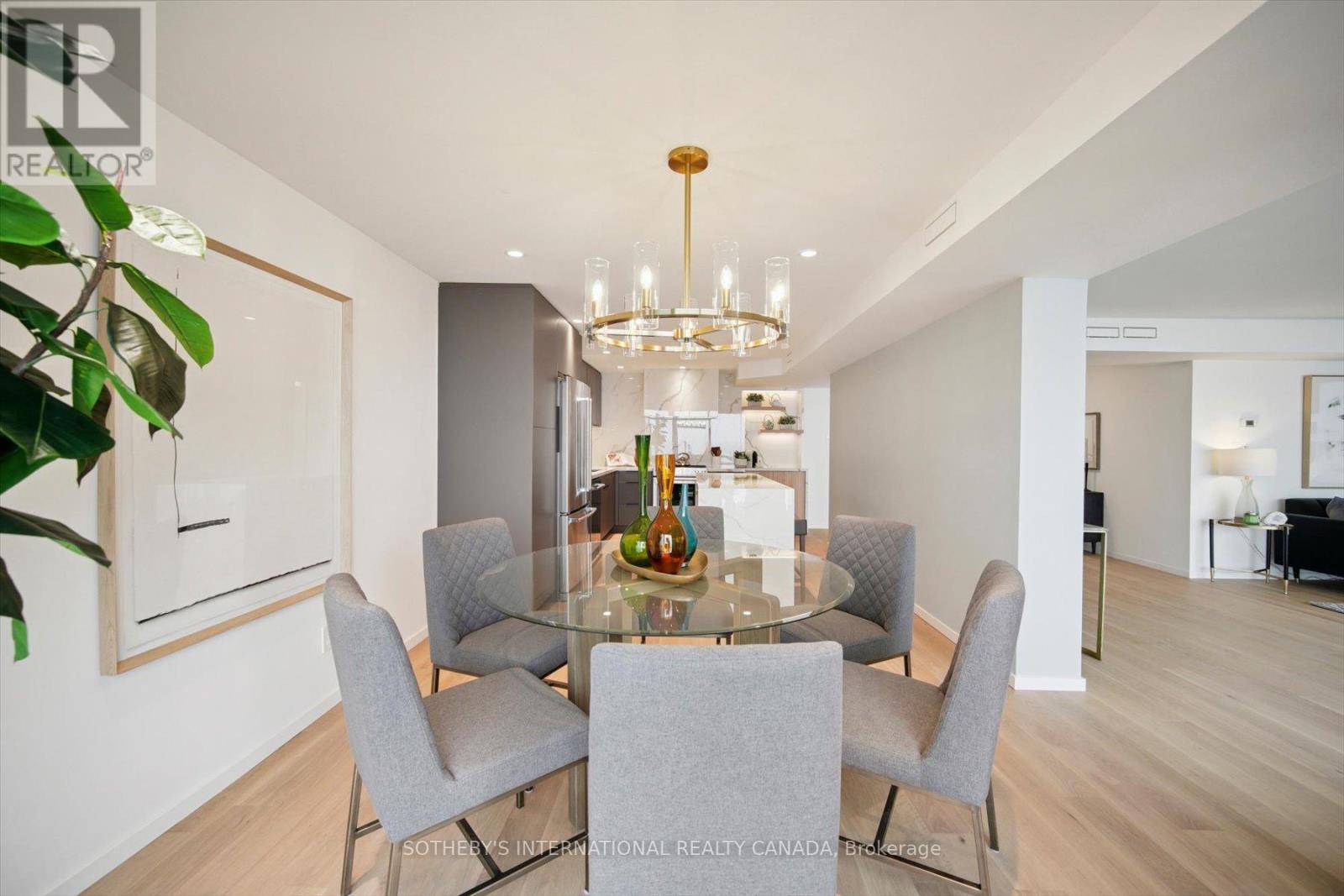 1110 - 65 Harbour Square, Toronto, Ontario  M5J 2L4 - Photo 13 - C12667984