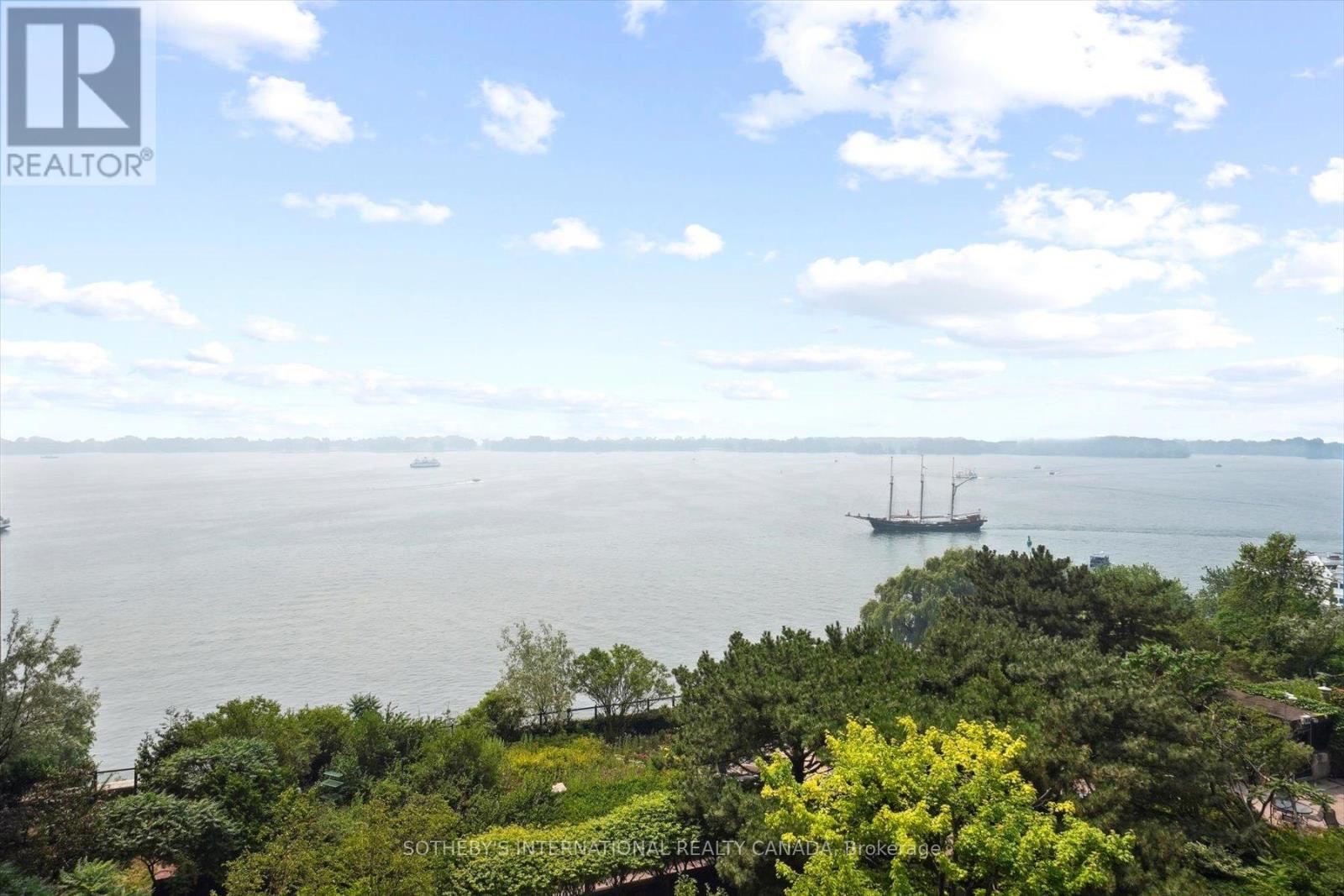 1110 - 65 Harbour Square, Toronto, Ontario  M5J 2L4 - Photo 33 - C12667984