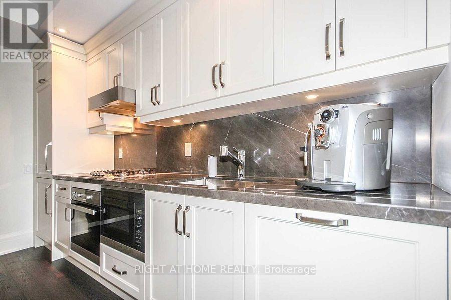 306 - 181 Davenport Road, Toronto, Ontario  M5R 1J1 - Photo 1 - C12668000