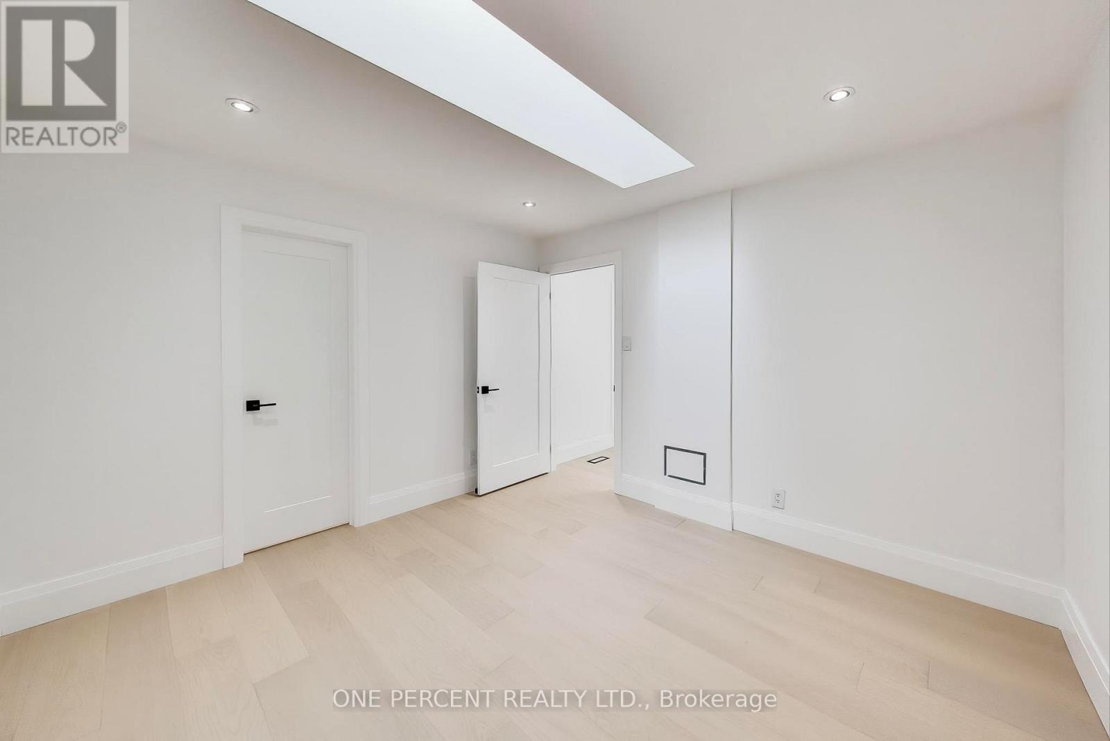 23 Mitchell Avenue, Toronto, Ontario  M6J 1C1 - Photo 25 - C12668020