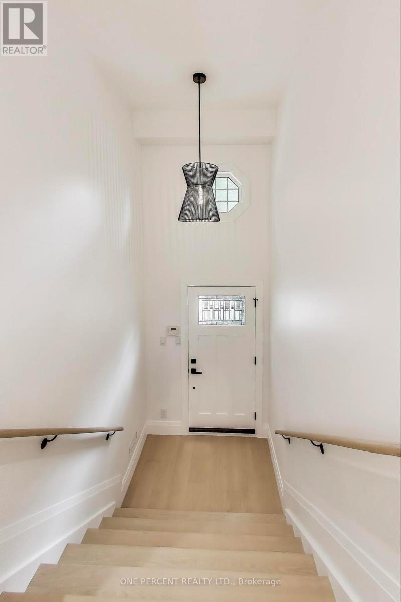 23 Mitchell Avenue, Toronto, Ontario  M6J 1C1 - Photo 37 - C12668020