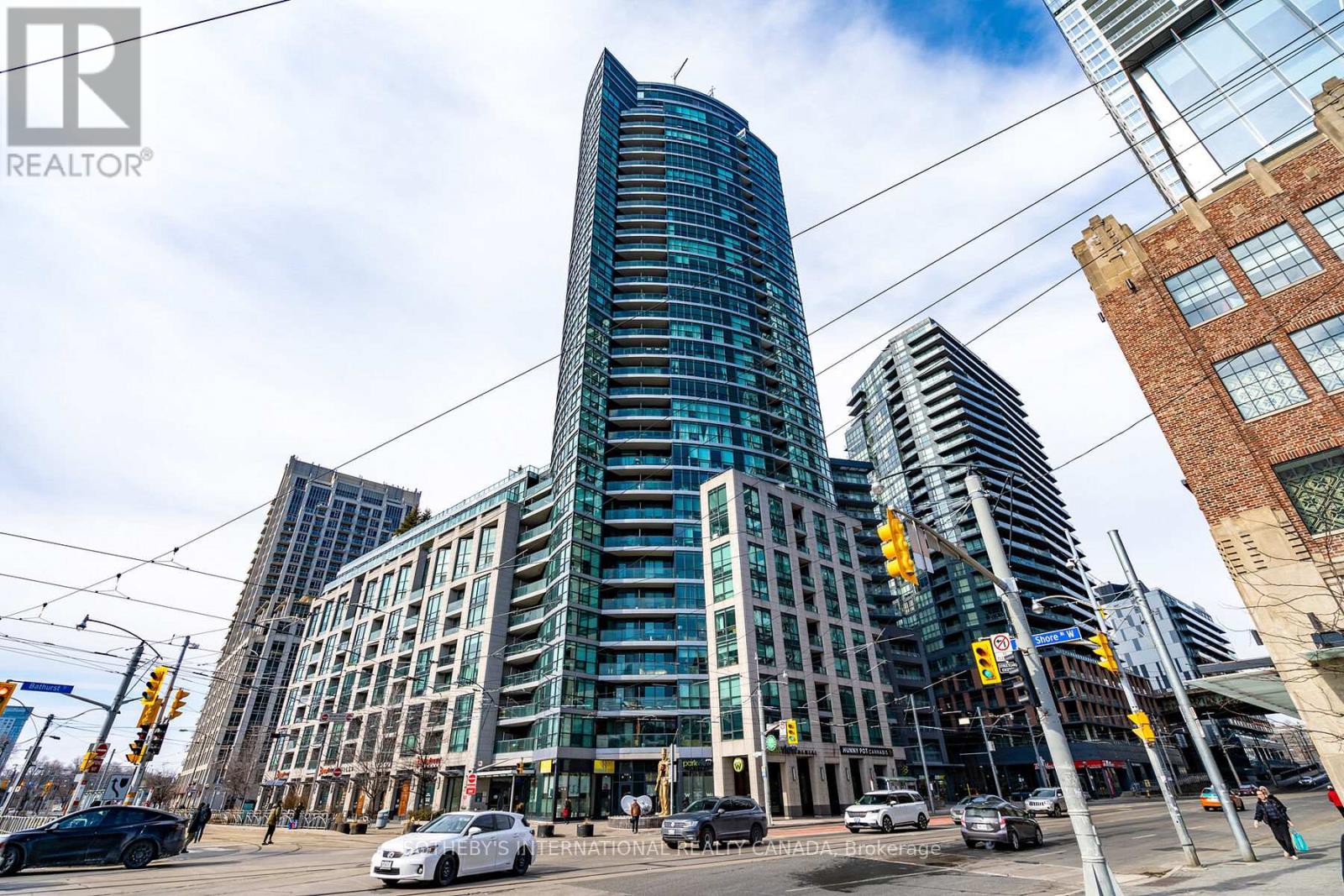 235 - 600 Fleet Street, Toronto, Ontario  M5V 1B7 - Photo 1 - C12668034