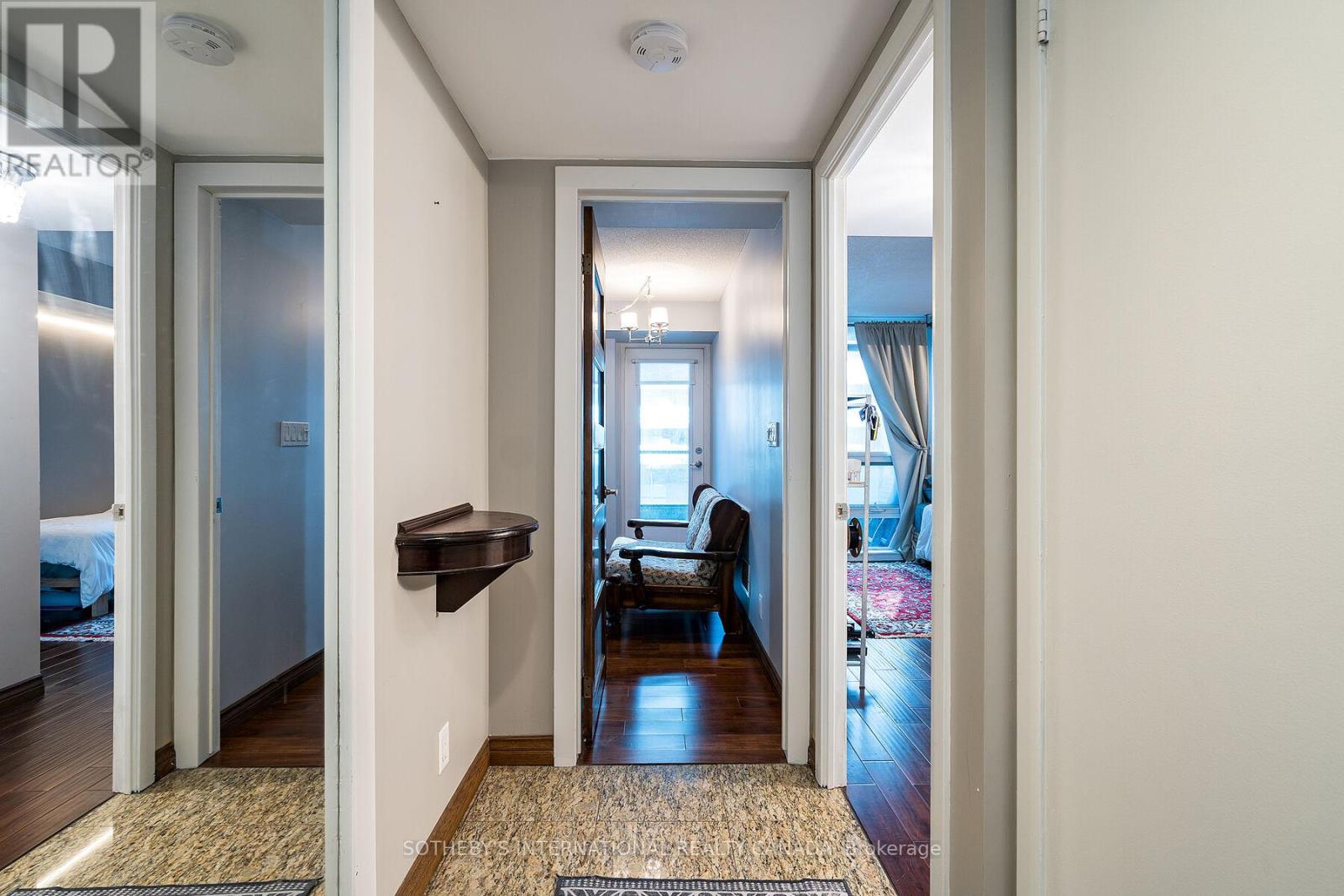 235 - 600 Fleet Street, Toronto, Ontario  M5V 1B7 - Photo 3 - C12668034