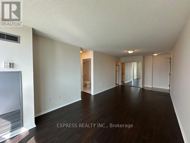 1909 - 1 Pemberton Avenue, Toronto, Ontario  M2M 4L9 - Photo 4 - C12668042