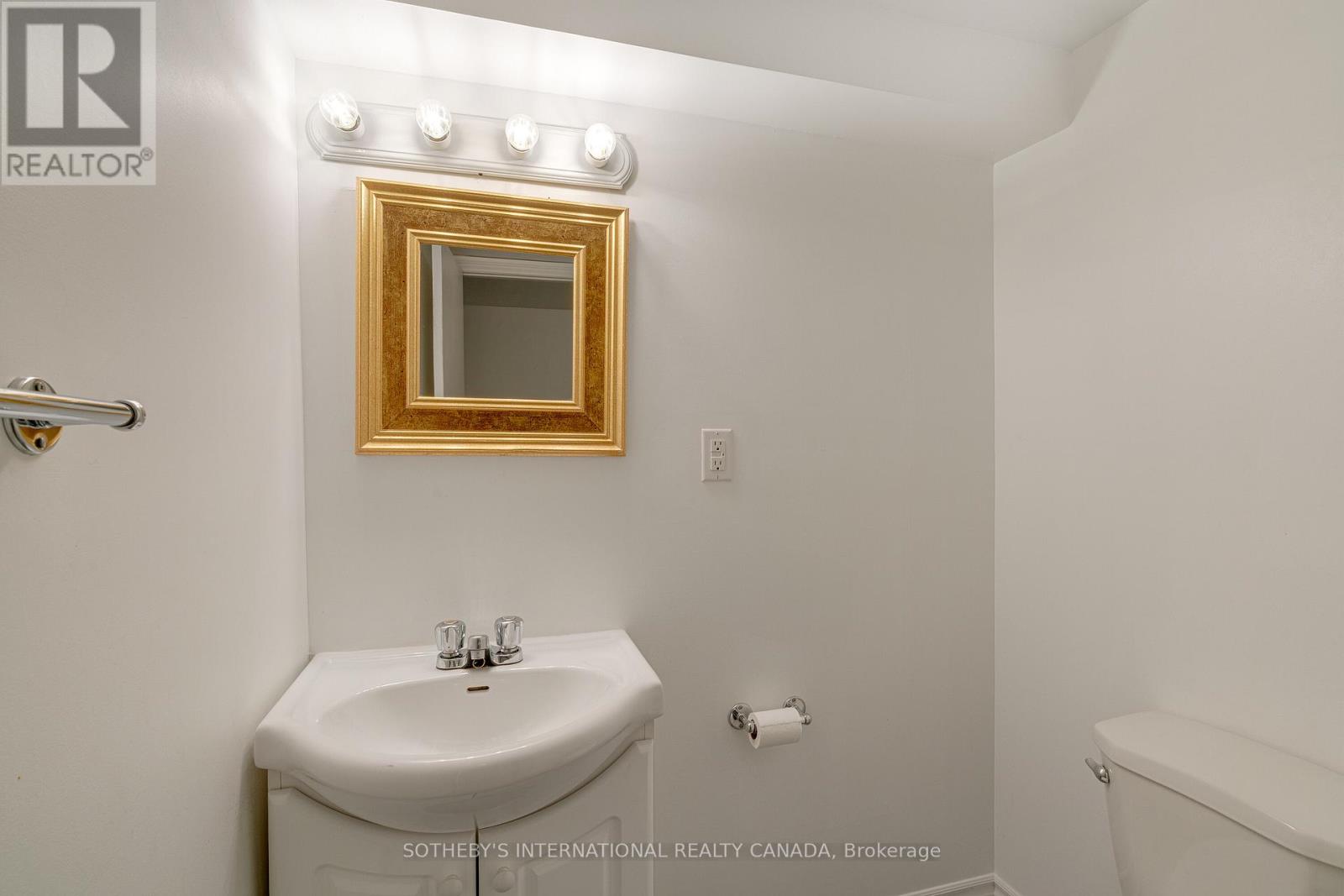 19 Gleneagle Crescent, Toronto, Ontario  M2J 3H4 - Photo 19 - C12668062