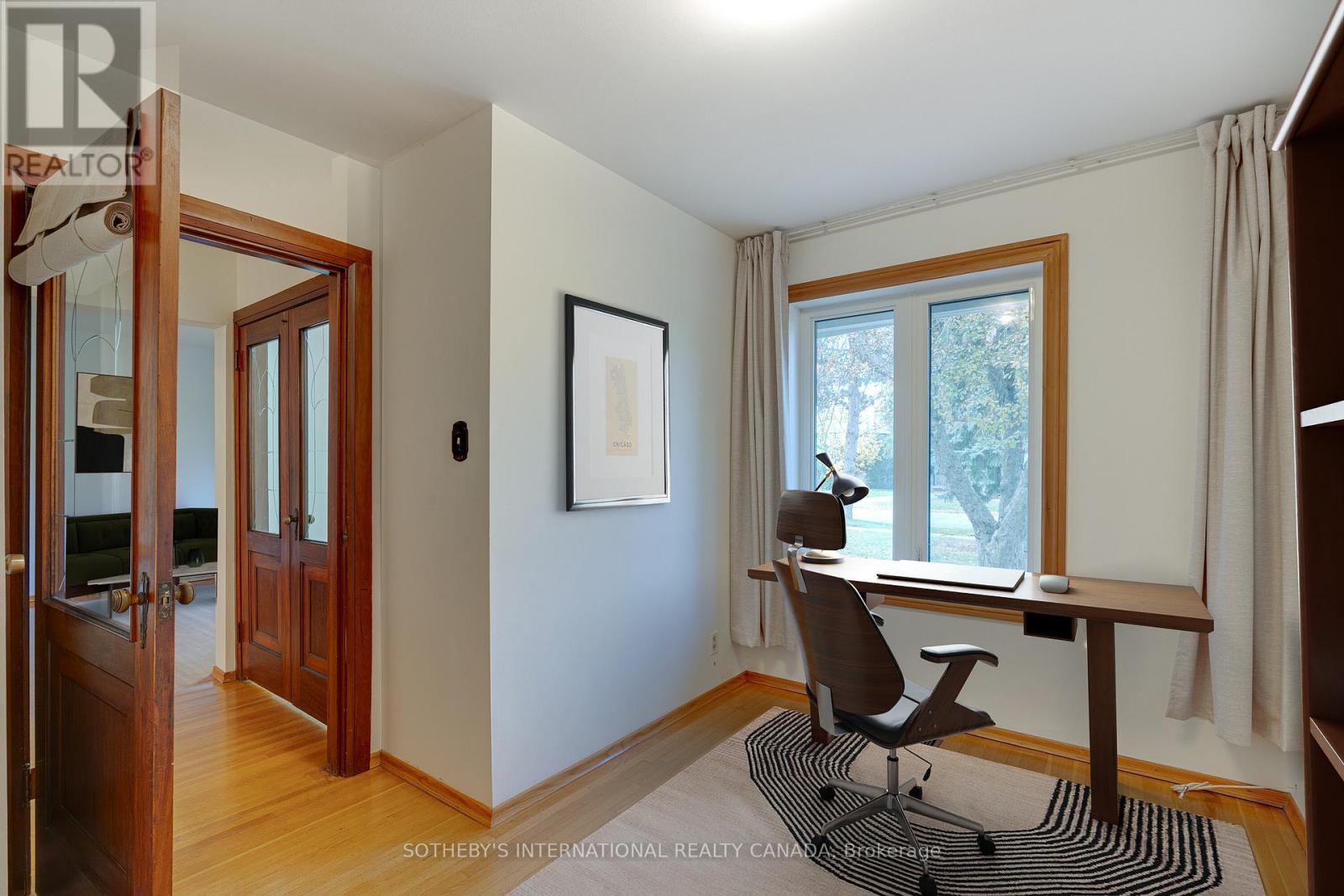 19 Gleneagle Crescent, Toronto, Ontario  M2J 3H4 - Photo 4 - C12668062