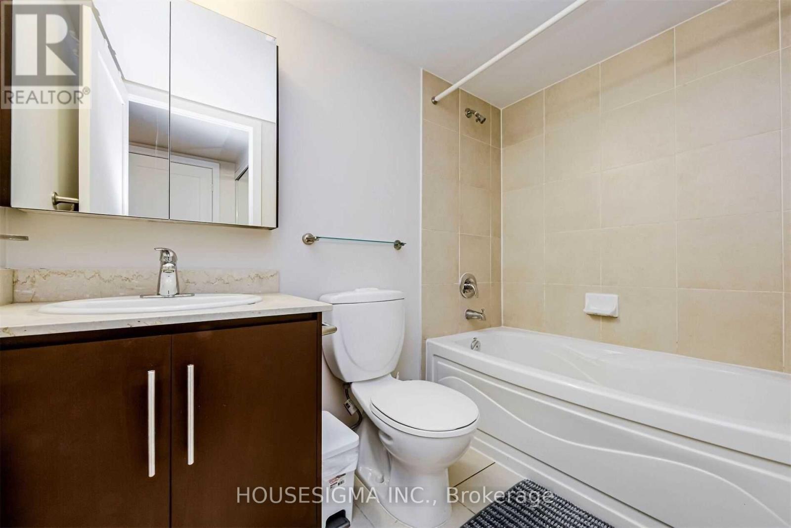 1117 - 20 Blue Jays Way, Toronto, Ontario  M5V 3W6 - Photo 11 - C12668090